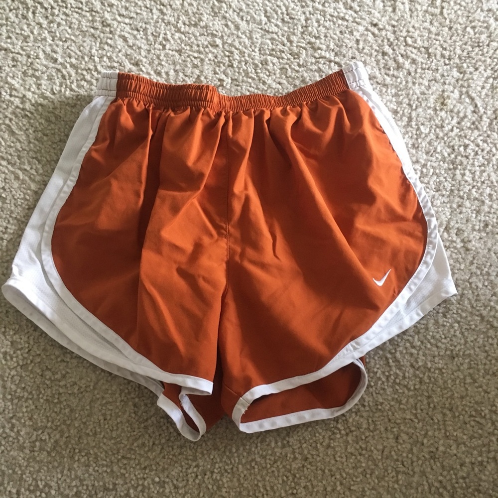 Nike Tempo Short